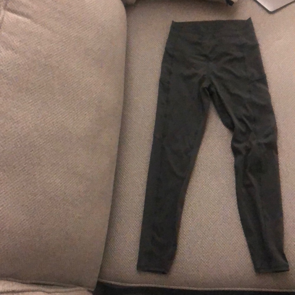 Gray size 2 capris